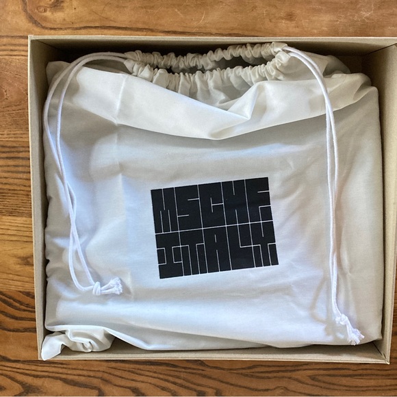 MSCHF handbag “Made in Italy” black (new) - Picture 7 of 7